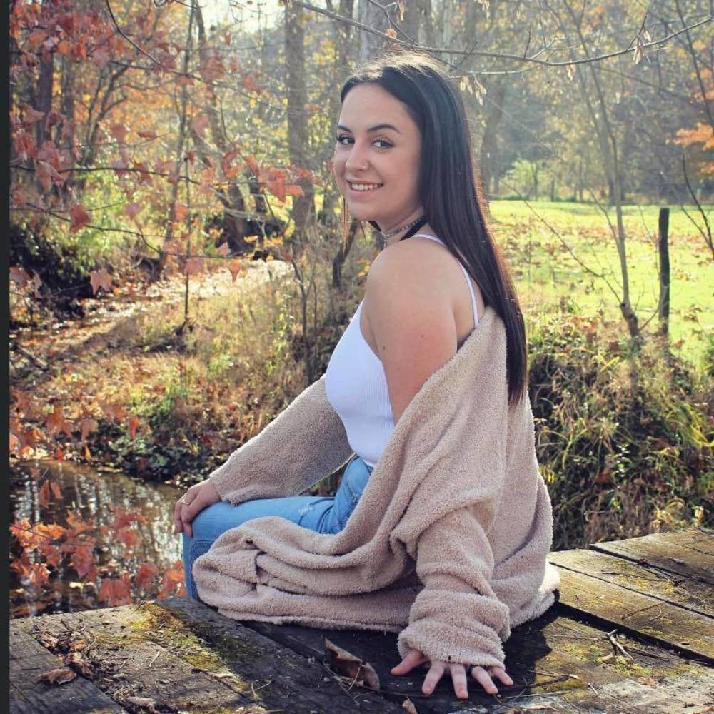 Meet your Posher, Riley